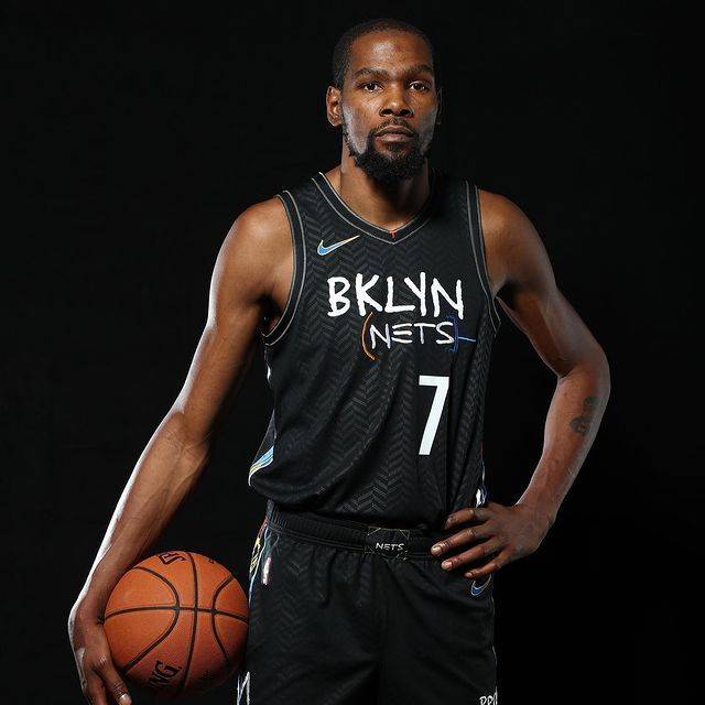 合同续约和 合同续约和